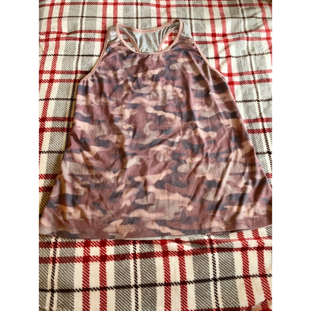 🎉 Razor Back Tank Top 🎉